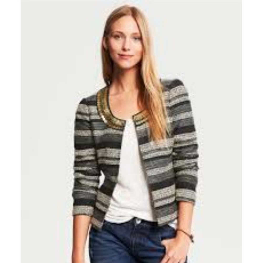 Banana Republic Heritage Tweed Jacket Blazer Beaded Neckline Grey Plaid Size 2